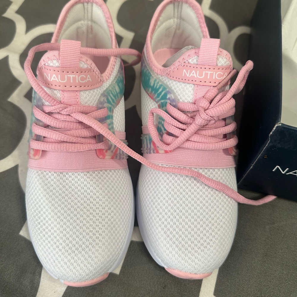 Like New Kids size 2 shoes